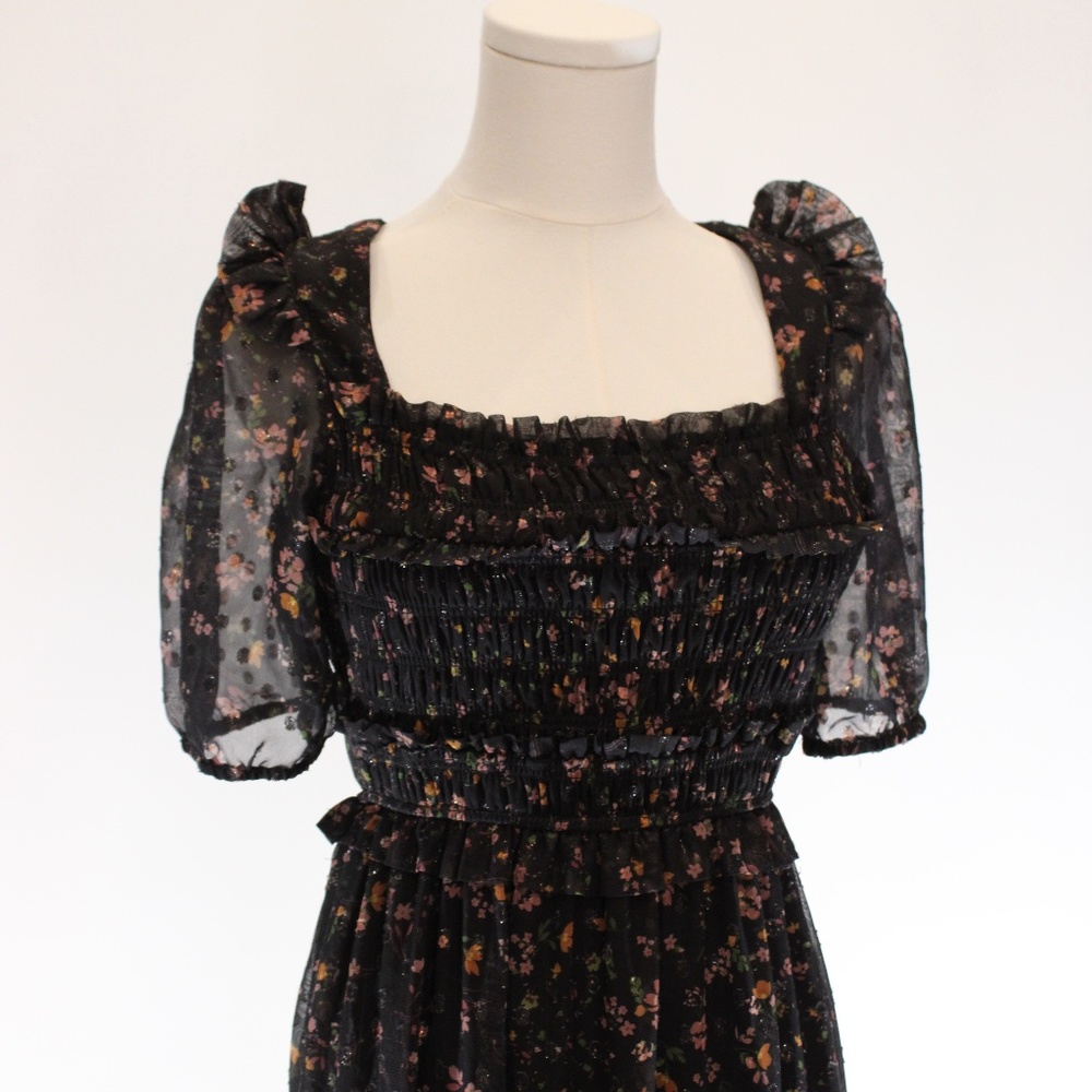 Slate & Willow, Puff Sleeve Smocked Dress, Size M - Picture 4 of 10